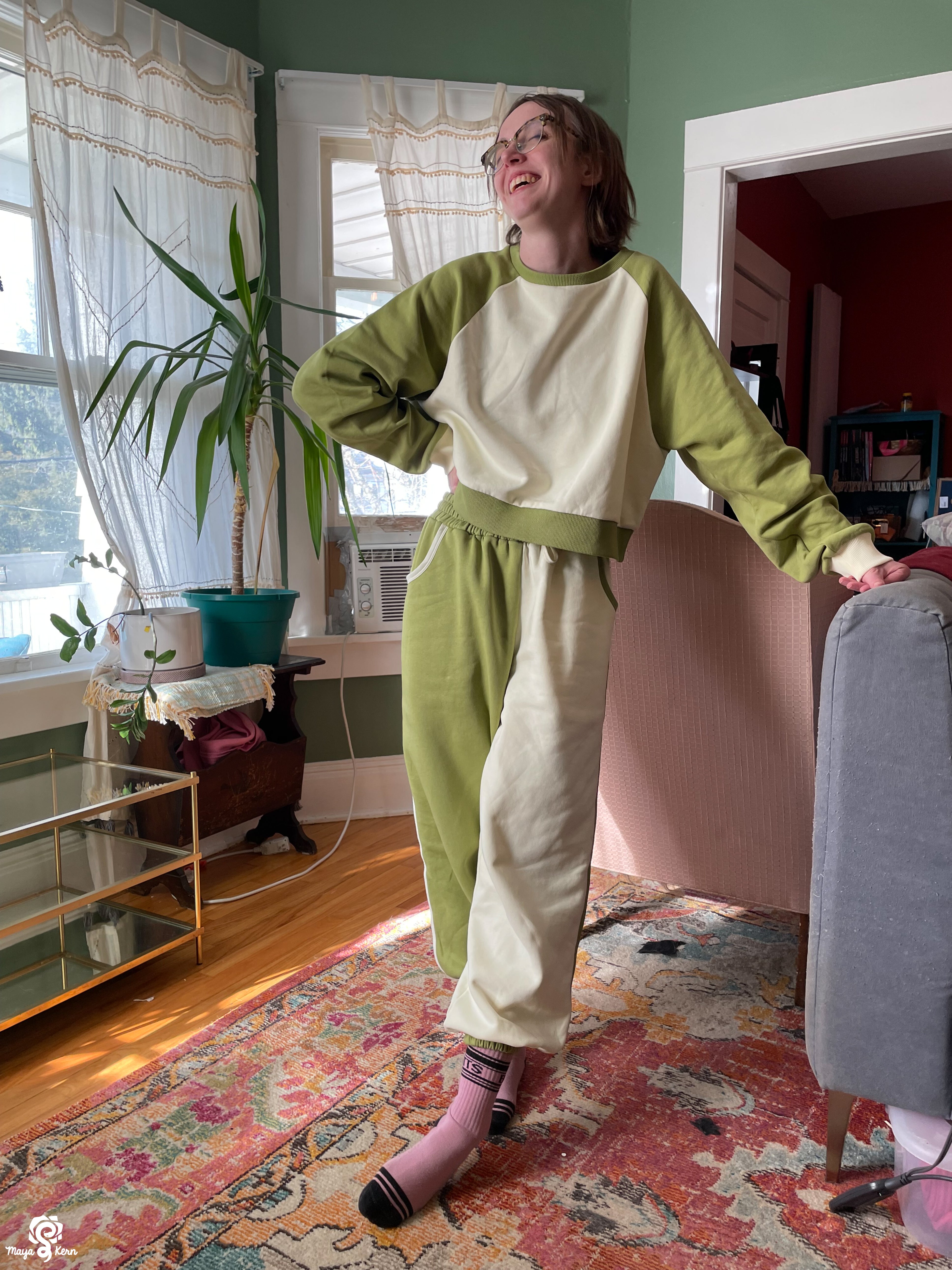 Cozy Cropped Matcha Sweater — FINAL SALE – Maya Kern