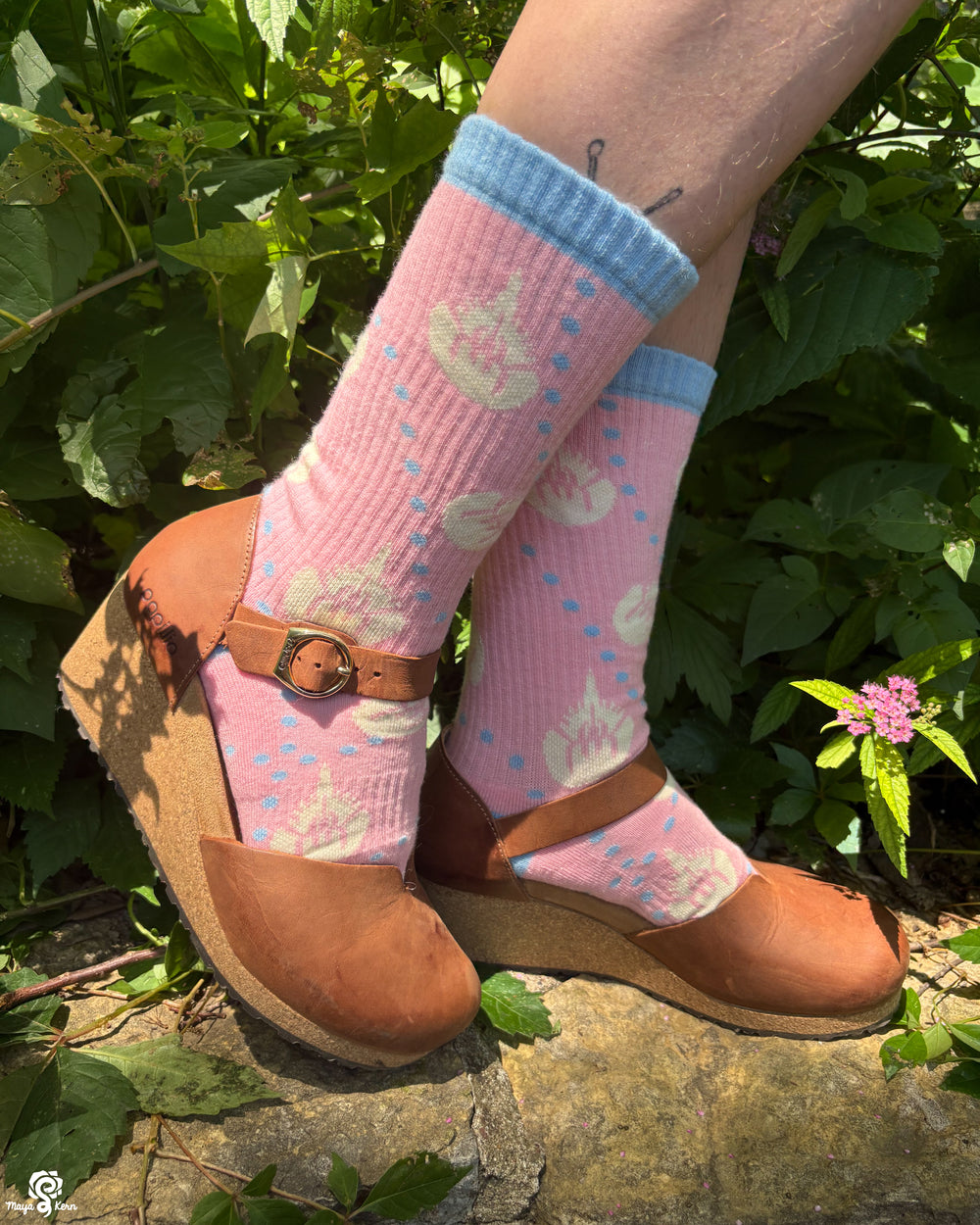 Horseshoe Crabs Cotton Ribbed Athletic Crew Socks